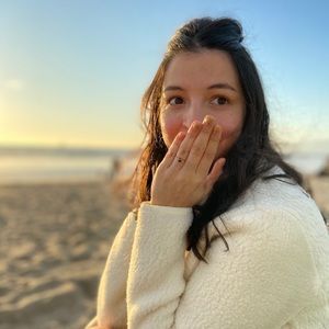 Meet your Posher, Olivia